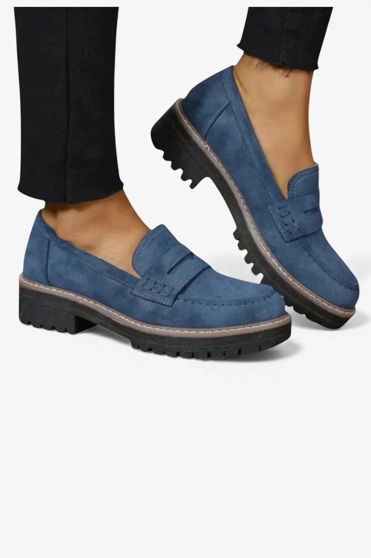 MOKASINI ZA PROSTI ČAS Z NEDRSEČIM PODPLATOM